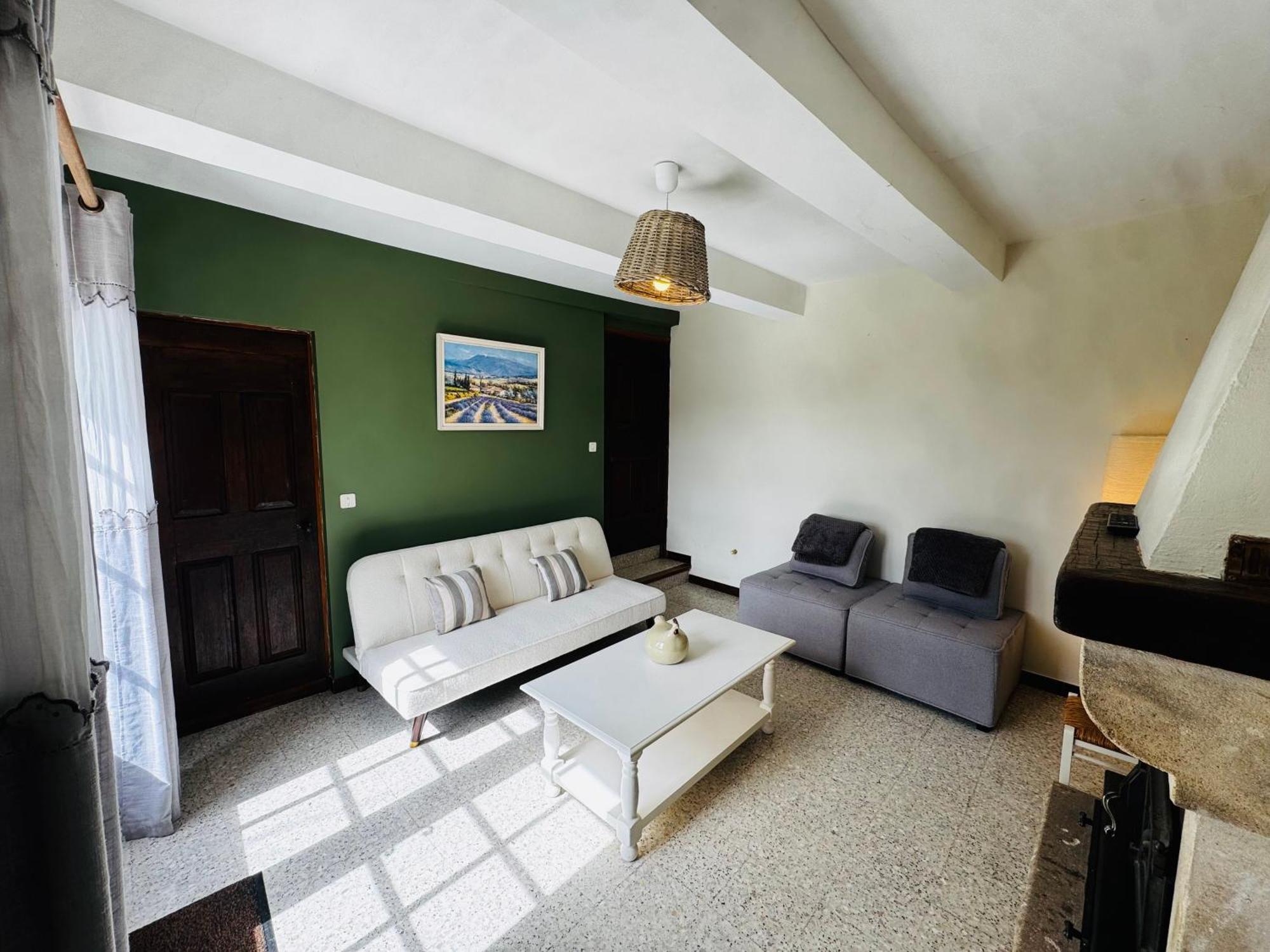 Gite La Bastide De La Loge Au Pied Du Mont Ventoux โซลต์-เดอ-โวคลูซ ห้อง รูปภาพ